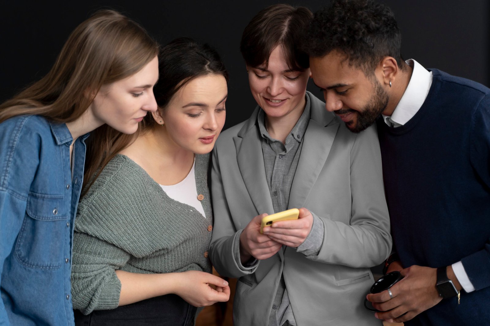 Beyond the Screen: Why In-Person Connections Are Still King in the Age of Social Media